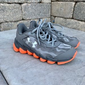 Under Armour Camo 12K Lace Sneakers